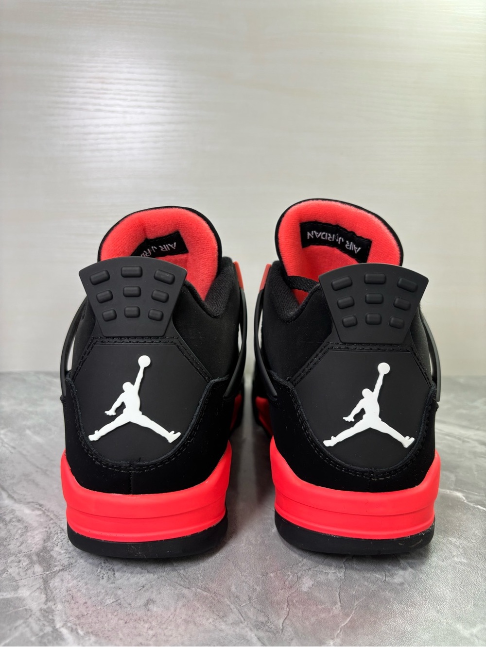 Air Jordan 4 Retro “Red Thunder” Men’s Lace-Up Basketball Sneakers - Picture 4 of 6